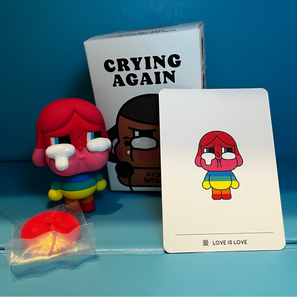 Pop Mart - Crybaby Crying Again - Love is Love Figure